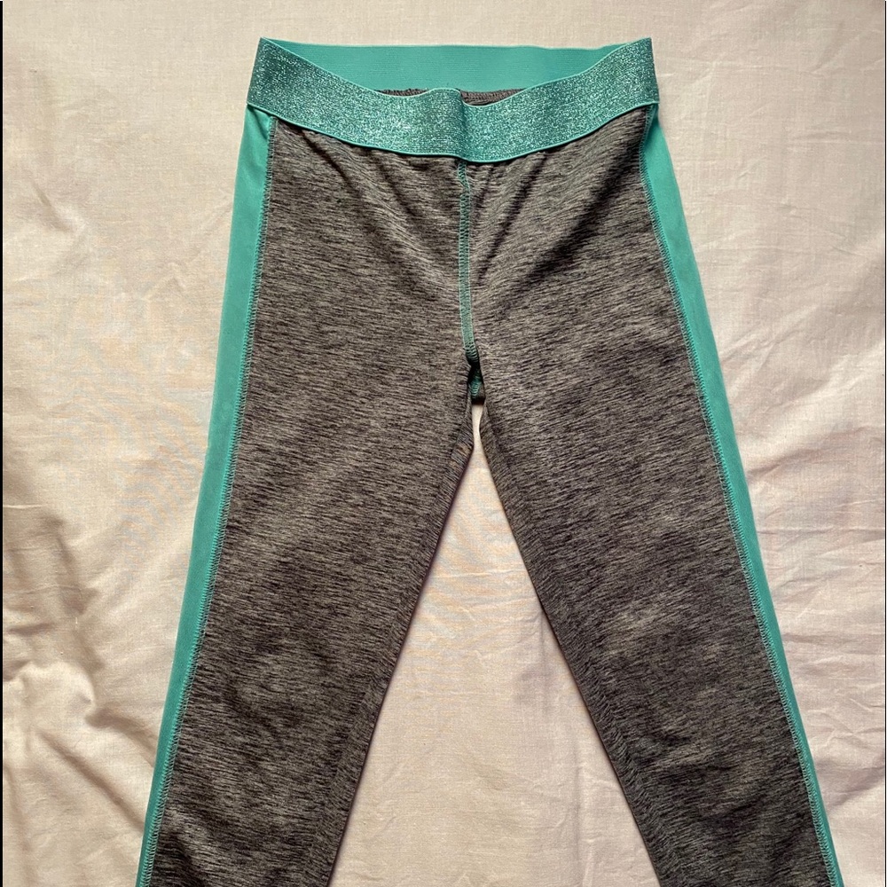 Leggings pants gray and green